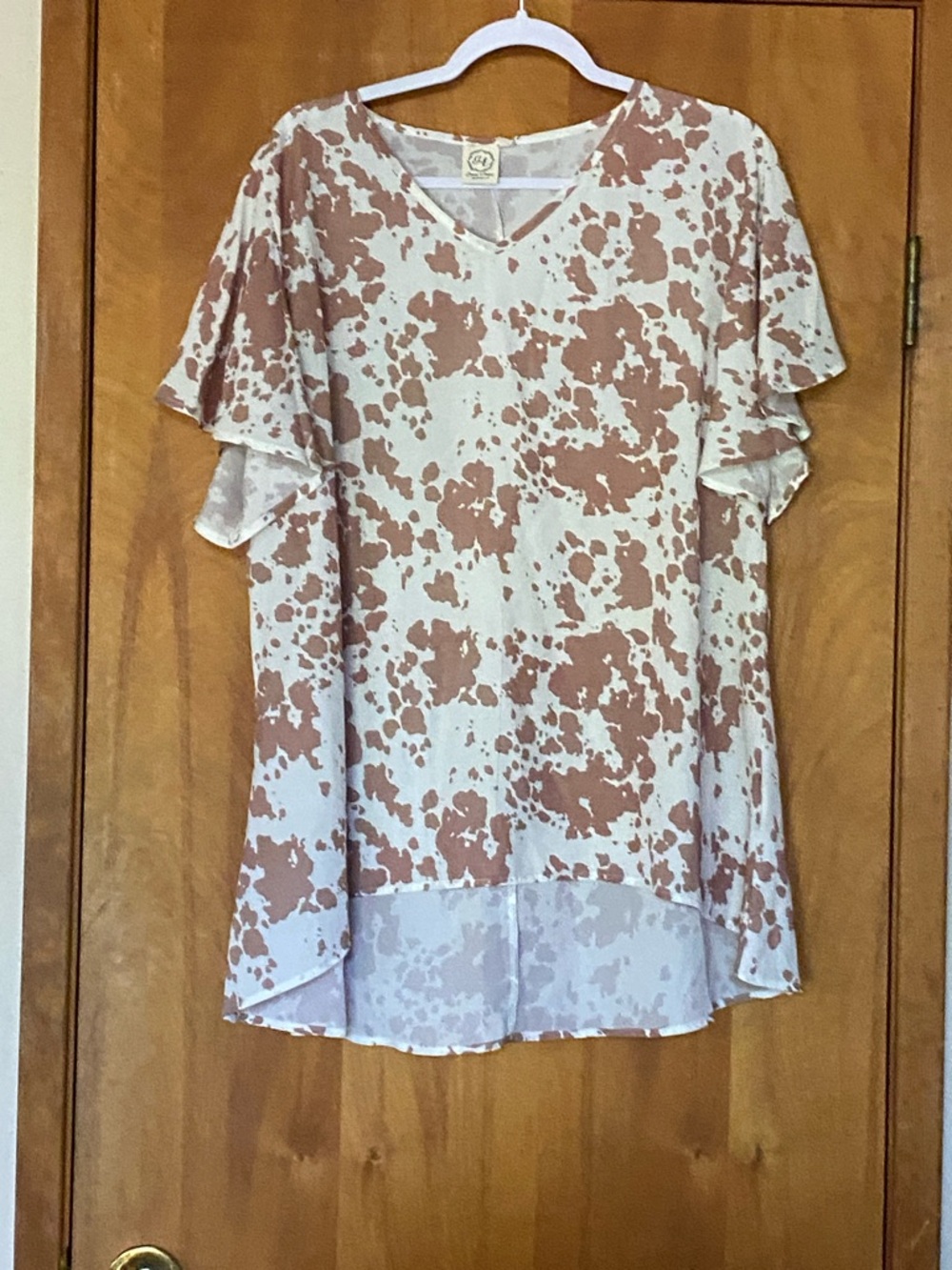 Womens Cream and Brown Splatter V-Neck Short Sleeve Top